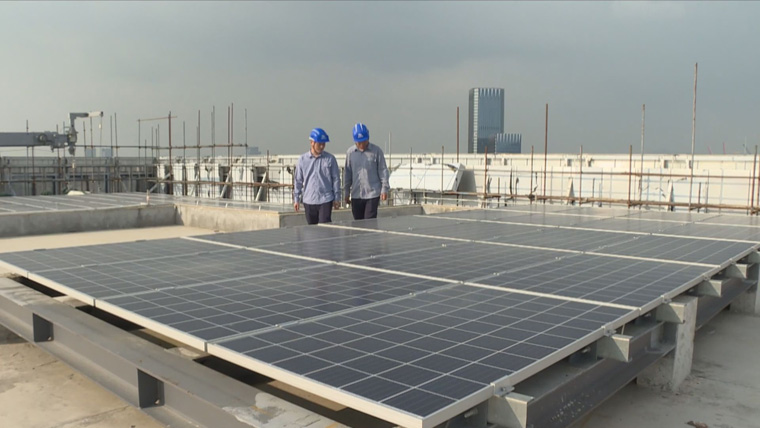 中國的光伏發(fā)電有多少年了,中國最大的光伏發(fā)電基地