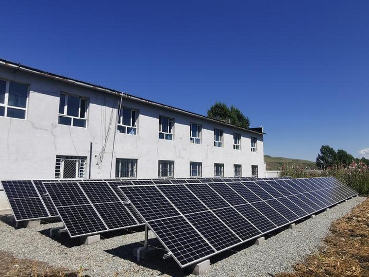 多晶硅鑄錠爐是用途是什么,什么叫多晶硅鑄錠切片