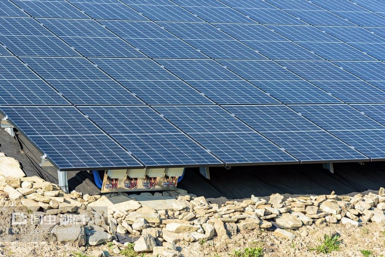 氣候環境對光伏組件性能影響？